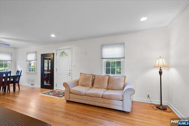 0-150 Tunbridge Road, Fair Lawn, NJ 07410