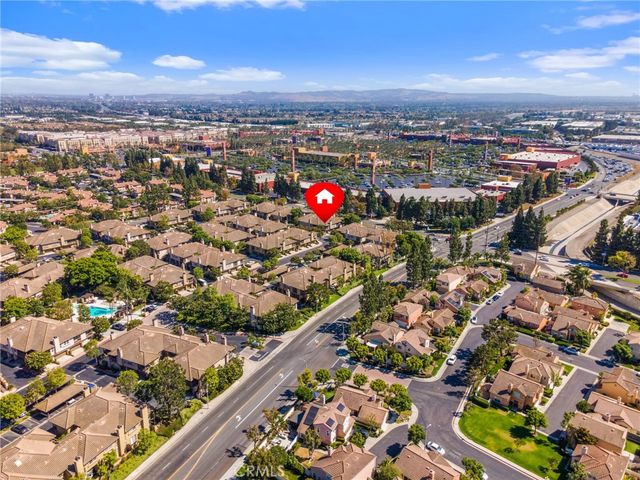 2756 Monza, Tustin, CA 92782