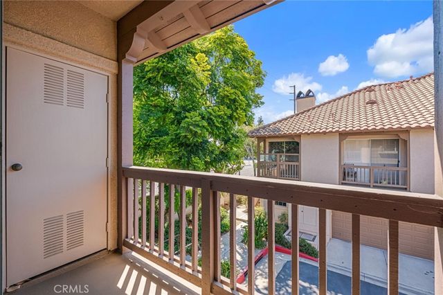 2756 Monza, Tustin, CA 92782