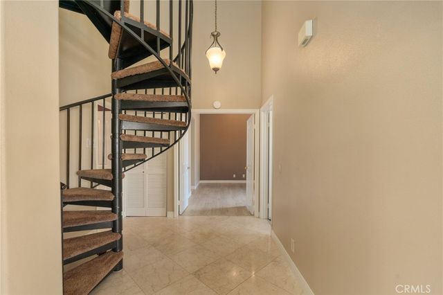 2756 Monza, Tustin, CA 92782