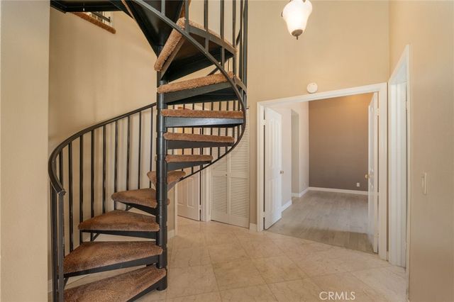 2756 Monza, Tustin, CA 92782