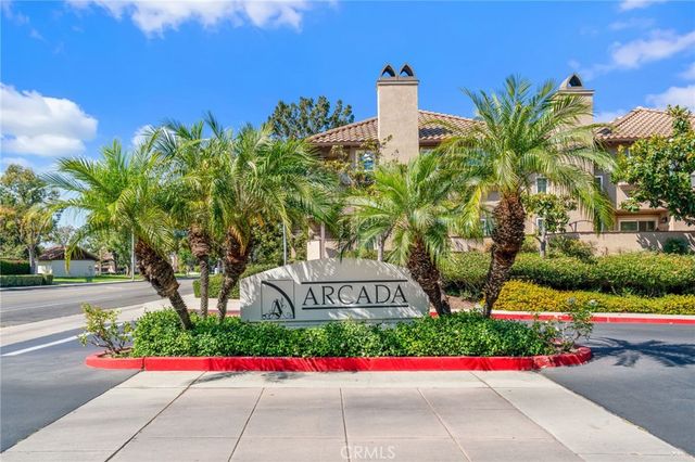 2756 Monza, Tustin, CA 92782
