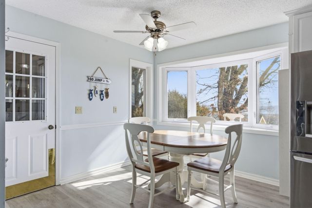 8 Hillcrest Drive, Kimberling City, MO 65686