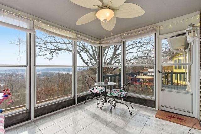 8 Hillcrest Drive, Kimberling City, MO 65686