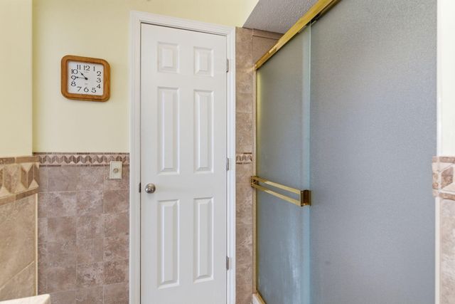 8 Hillcrest Drive, Kimberling City, MO 65686