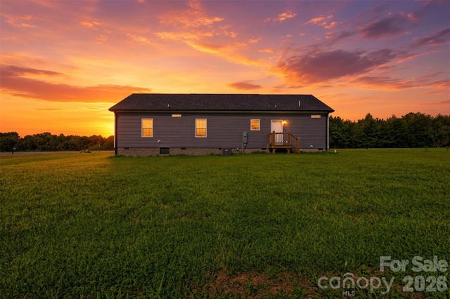 629 Mount Wesley Church Road, Hiddenite, NC 28636