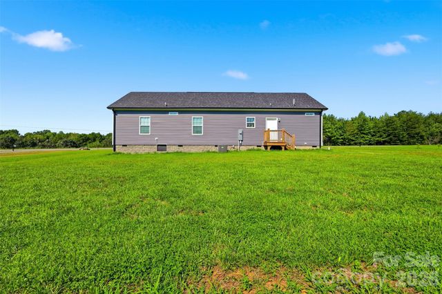 629 Mount Wesley Church Road, Hiddenite, NC 28636