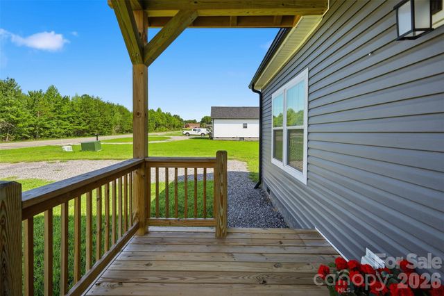 629 Mount Wesley Church Road, Hiddenite, NC 28636