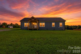629 Mount Wesley Church Road, Hiddenite, NC 28636