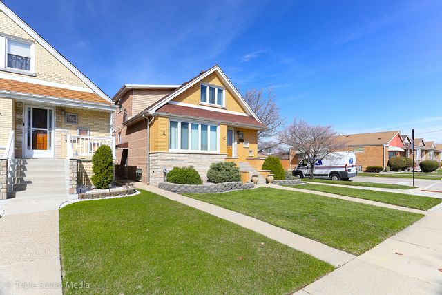 6000 S Nashville Avenue, Chicago, IL 60638