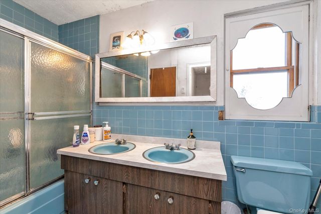 45 Carman Avenue, East Rockaway, NY 11518