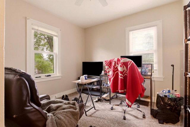 310 9th AVENUE N, Onalaska, WI 54650