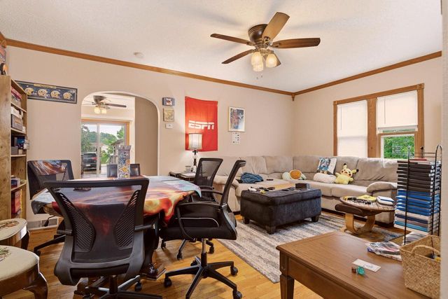 310 9th AVENUE N, Onalaska, WI 54650