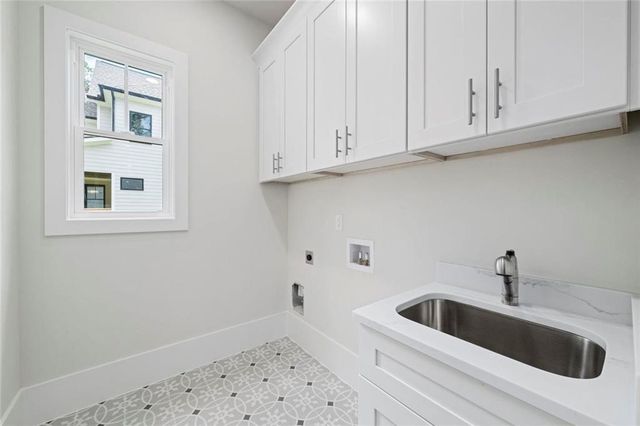 1976 Highgrove Court, Atlanta, GA 30345