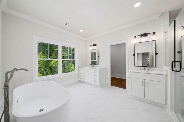 1976 Highgrove Court, Atlanta, GA 30345