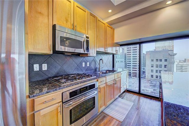 1101 Walnut Street 903, Kansas City, MO 64106