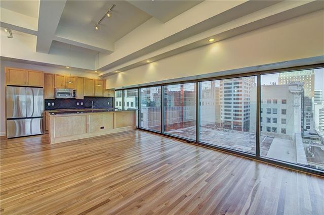 1101 Walnut Street 903, Kansas City, MO 64106