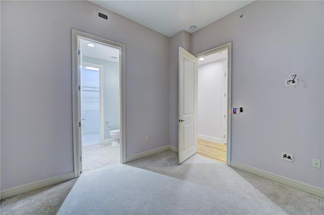 1101 Walnut Street 903, Kansas City, MO 64106