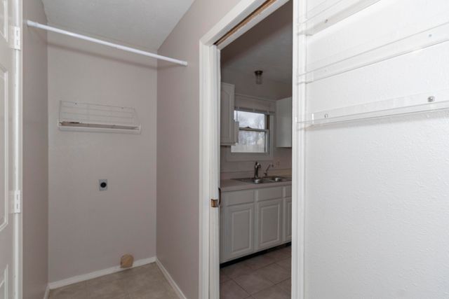 4107 N 30th Street, Nixa, MO 65714