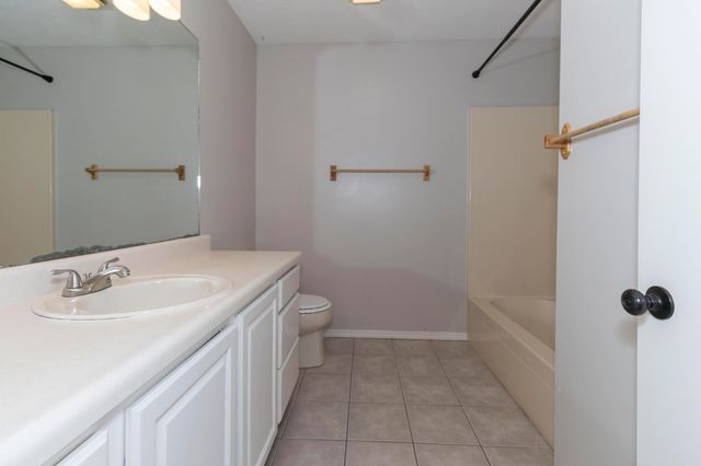 4107 N 30th Street, Nixa, MO 65714