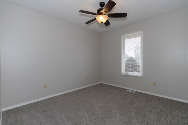 4107 N 30th Street, Nixa, MO 65714