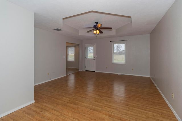 4107 N 30th Street, Nixa, MO 65714