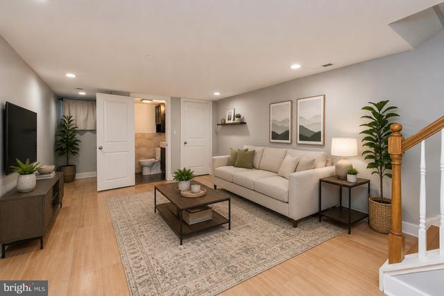 1403 S 20TH ST, Philadelphia, PA 19146