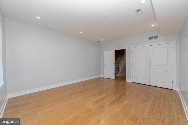 1403 S 20TH ST, Philadelphia, PA 19146