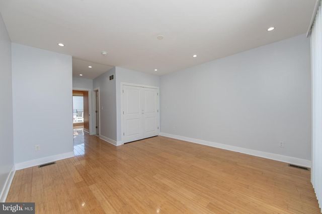 1403 S 20TH ST, Philadelphia, PA 19146