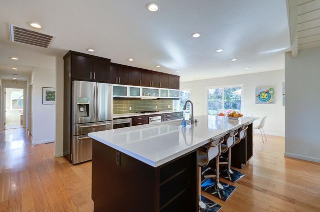 2633 W San Jose Avenue, Fresno, CA 93711