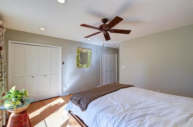 2633 W San Jose Avenue, Fresno, CA 93711