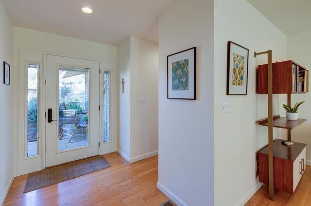 2633 W San Jose Avenue, Fresno, CA 93711