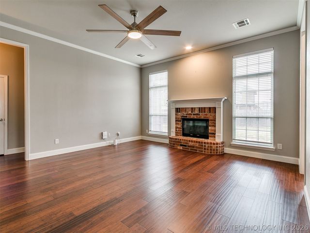 1706 W Austin Place, Broken Arrow, OK 74011