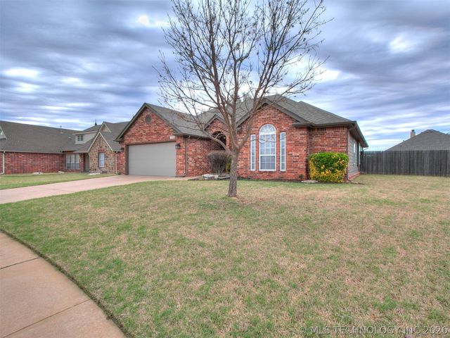 1706 W Austin Place, Broken Arrow, OK 74011