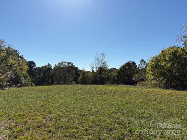 211+212 FARRIS Road, Kings Mountain, NC 28086