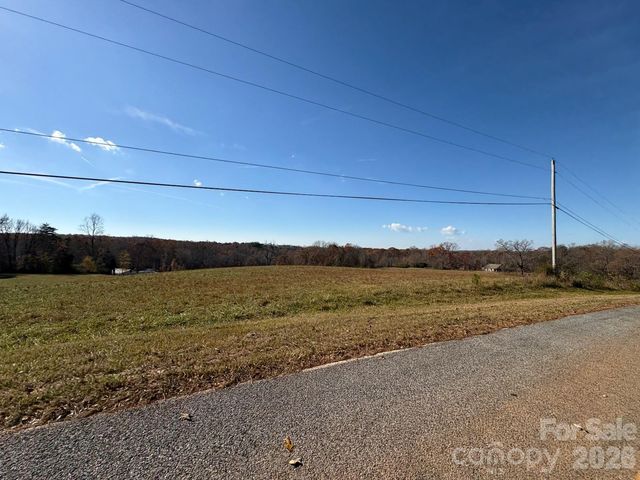 211+212 FARRIS Road, Kings Mountain, NC 28086