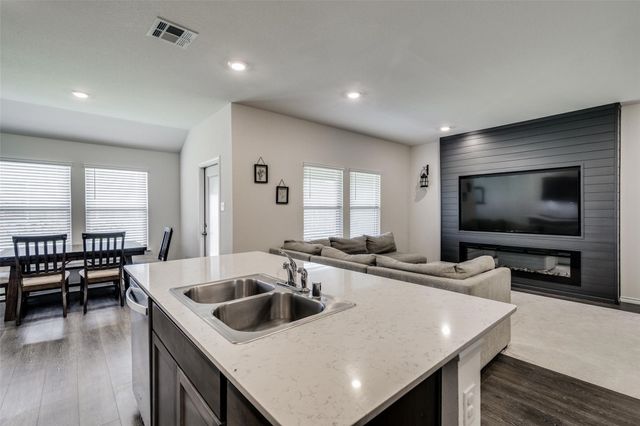 2117 Croton Avenue, Royse City, TX 75189