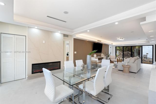 1108 Harrison St, Hollywood, FL 33019