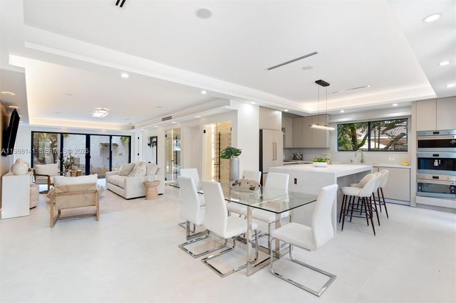 1108 Harrison St, Hollywood, FL 33019