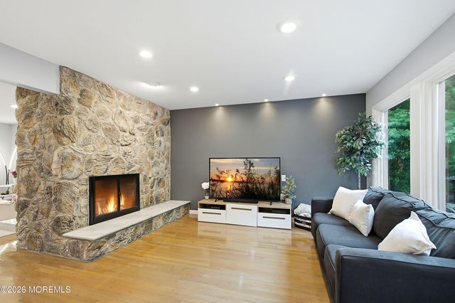 31 Eli Circle, Morganville, NJ 07751