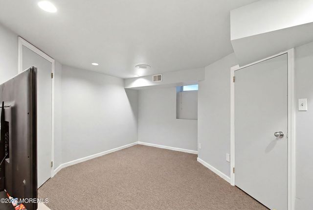 31 Eli Circle, Morganville, NJ 07751