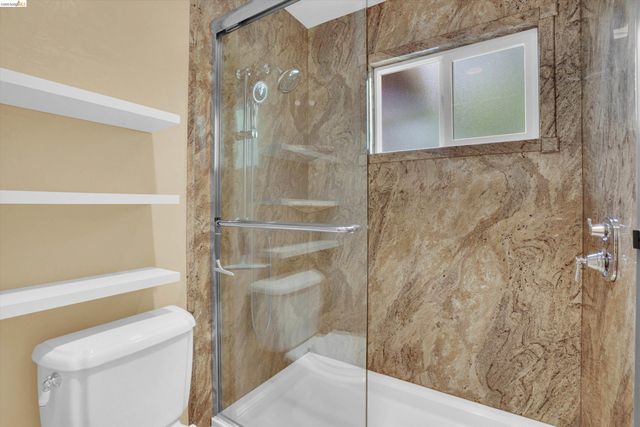 5001 Saint Garrett Ct, Concord, CA 94521