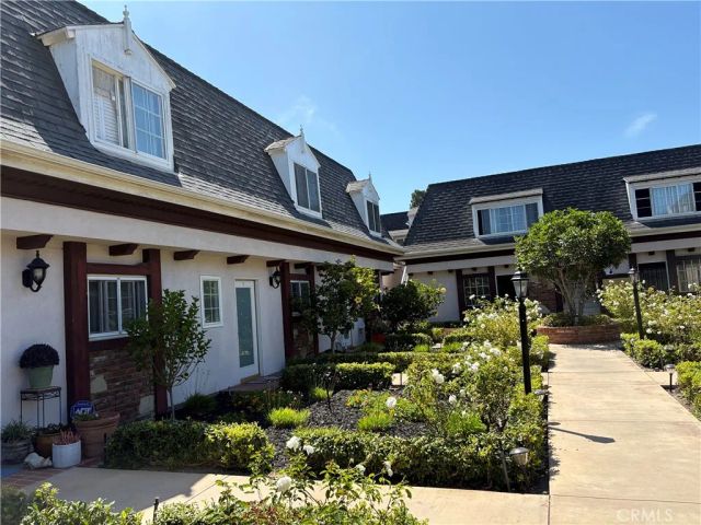 8130 Redlands 10, Playa Del Rey, CA 90293