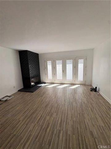 8130 Redlands 10, Playa Del Rey, CA 90293
