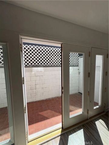 8130 Redlands 10, Playa Del Rey, CA 90293