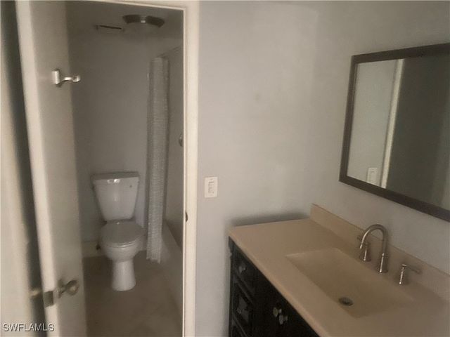 123 Palm DR 2862, Naples, FL 34112