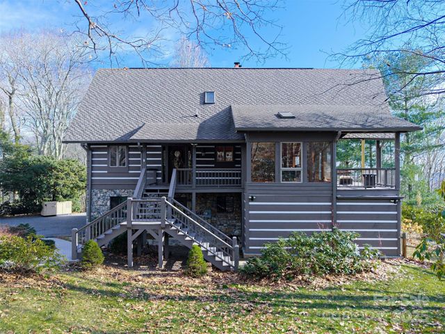 135 Grouse Point Road, Maggie Valley, NC 28751