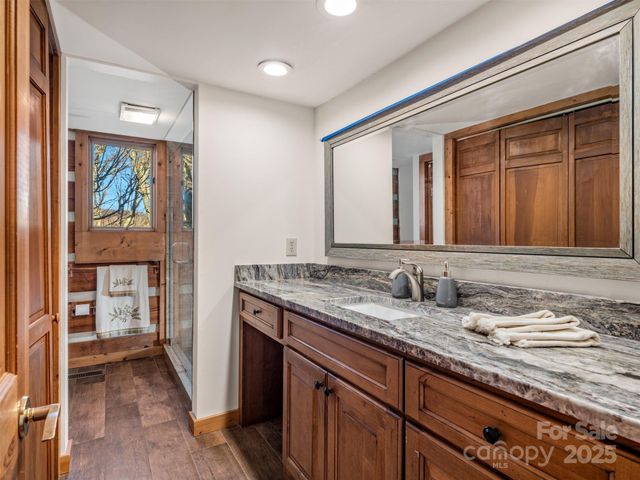 135 Grouse Point Road, Maggie Valley, NC 28751