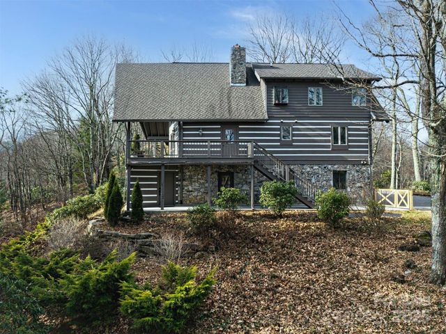 135 Grouse Point Road, Maggie Valley, NC 28751