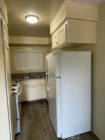 545 N Holliston Avenue North 2, Pasadena, CA 91106